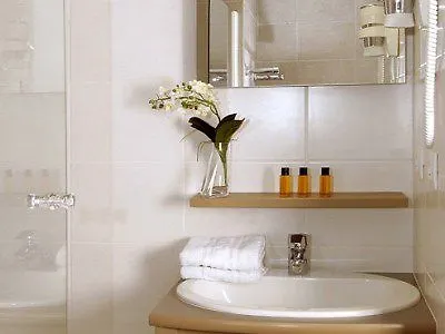 Terres De France - Appart'Hotel Quimper Bretagne 3*,