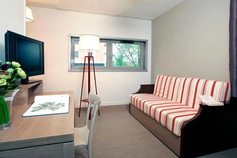 Terres De France - Appart'Hotel Quimper Bretagne